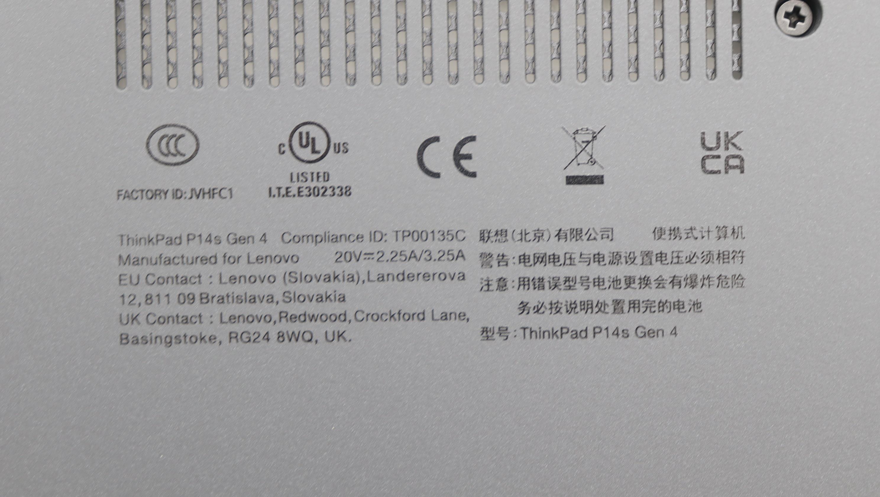 5CB1L57919 - Original Lenovo COVER FRU KP4D5_D_COVER_UMA_WW_ASSY_BK