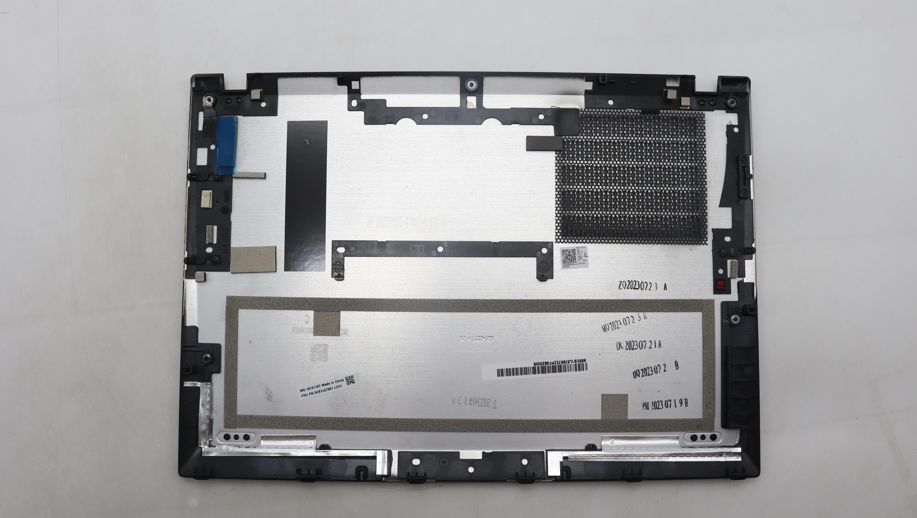 5CB1L57957 - Original Lenovo COVER FRU COVER KT4D5_D_AL_WWAN_BLK_ASSY