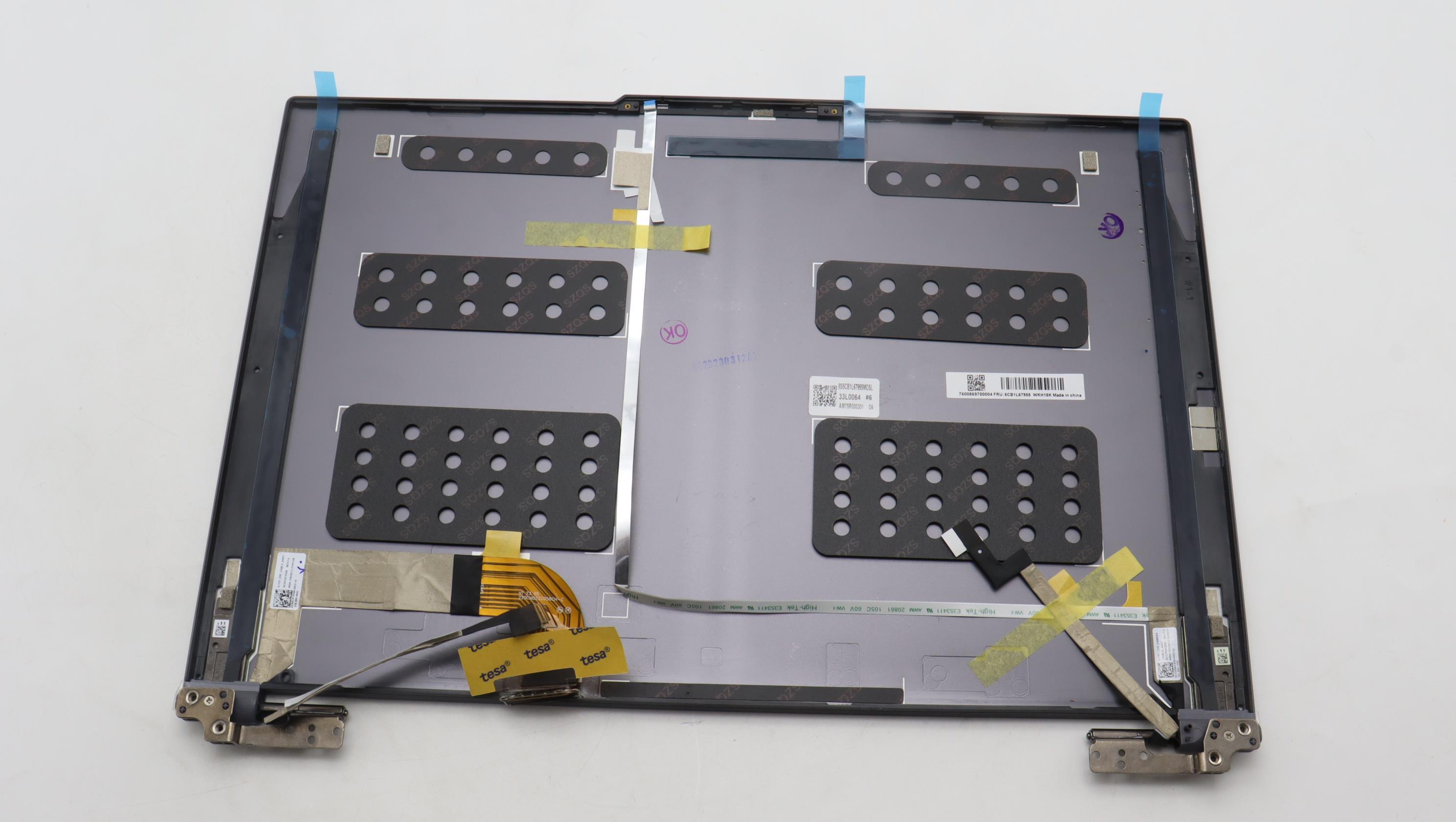 5CB1L67955 - Original Lenovo COVER LCD Cover C 82Y3