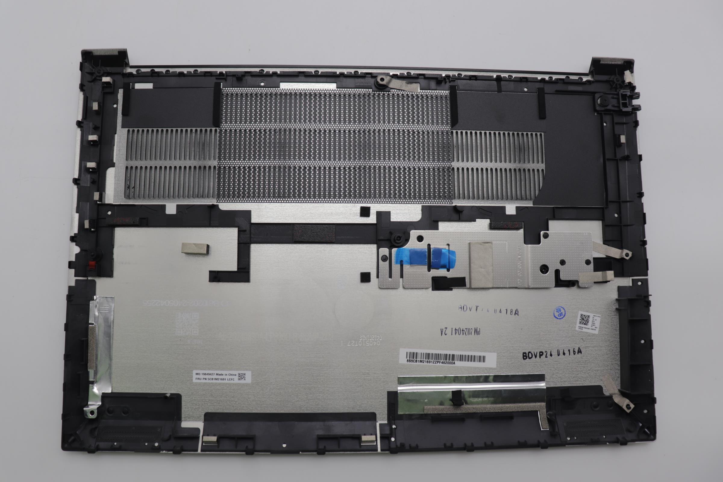 5CB1M21691 - Original Lenovo COVER LP630 D COVER  WW SUB ASSY