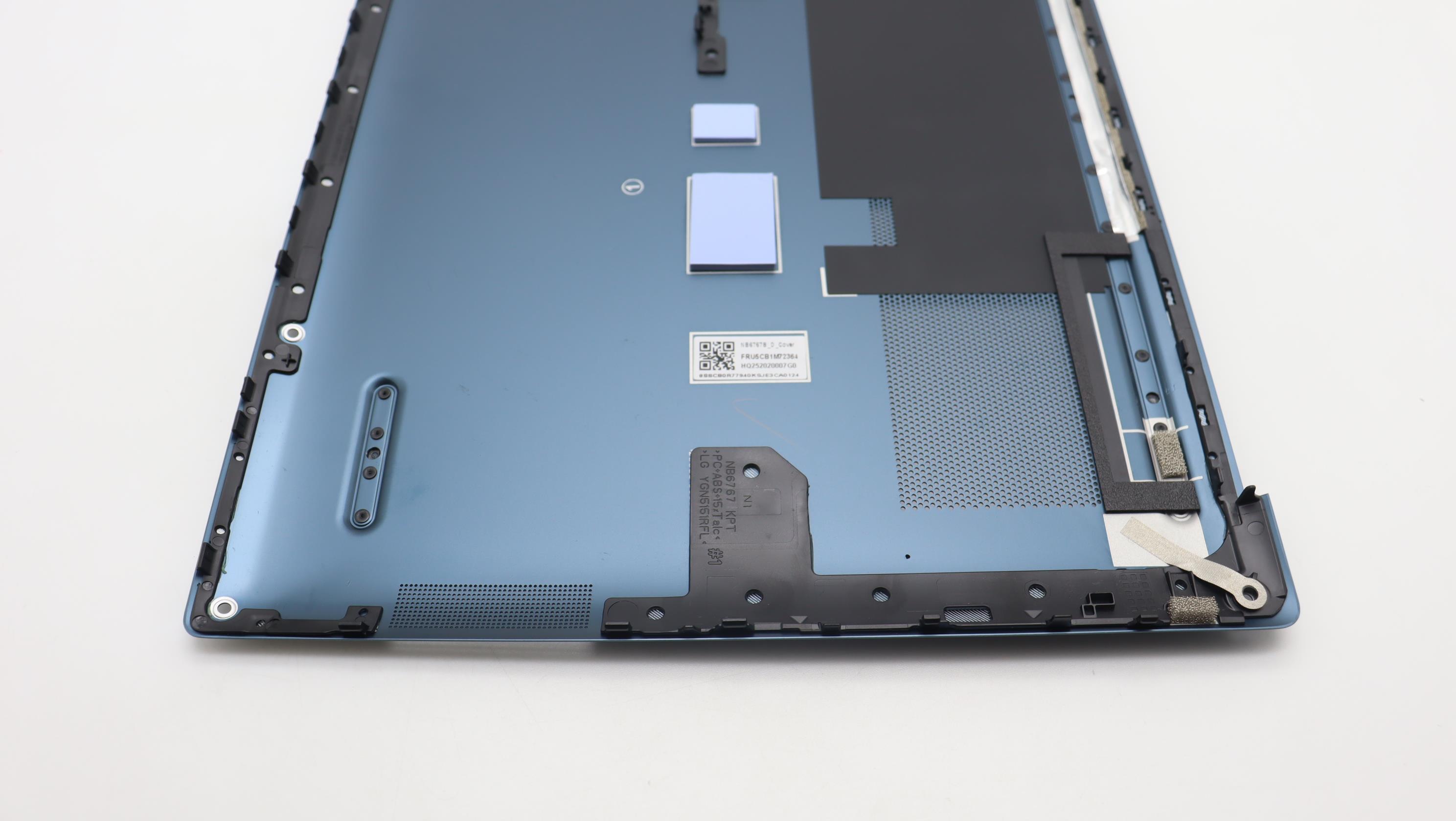 5CB1M72364 - Original Lenovo COVER Lower Case H 83E2 TT UMA