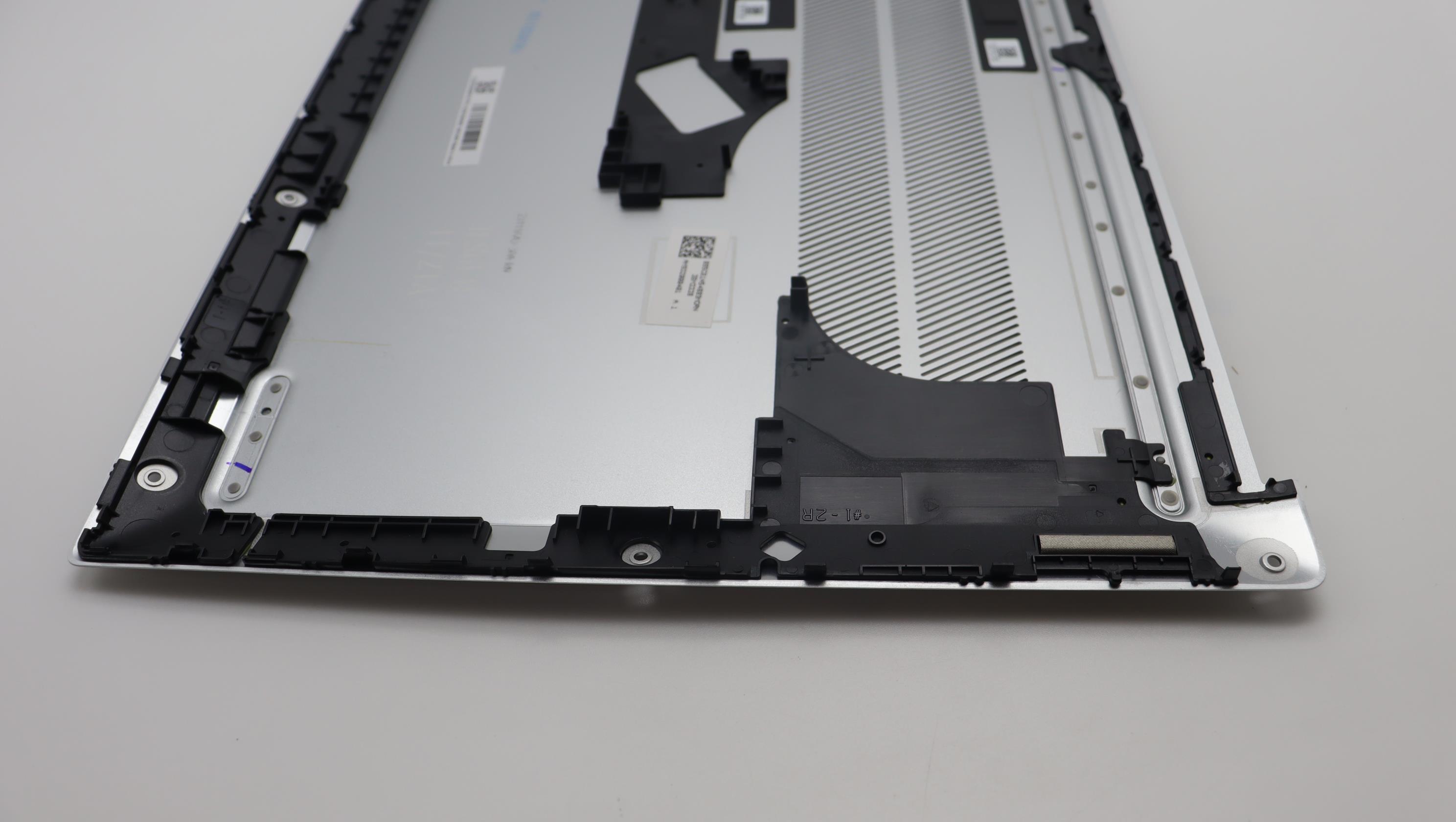 5CB1N54889 - Original Lenovo COVER Lower Case C 83DC CG