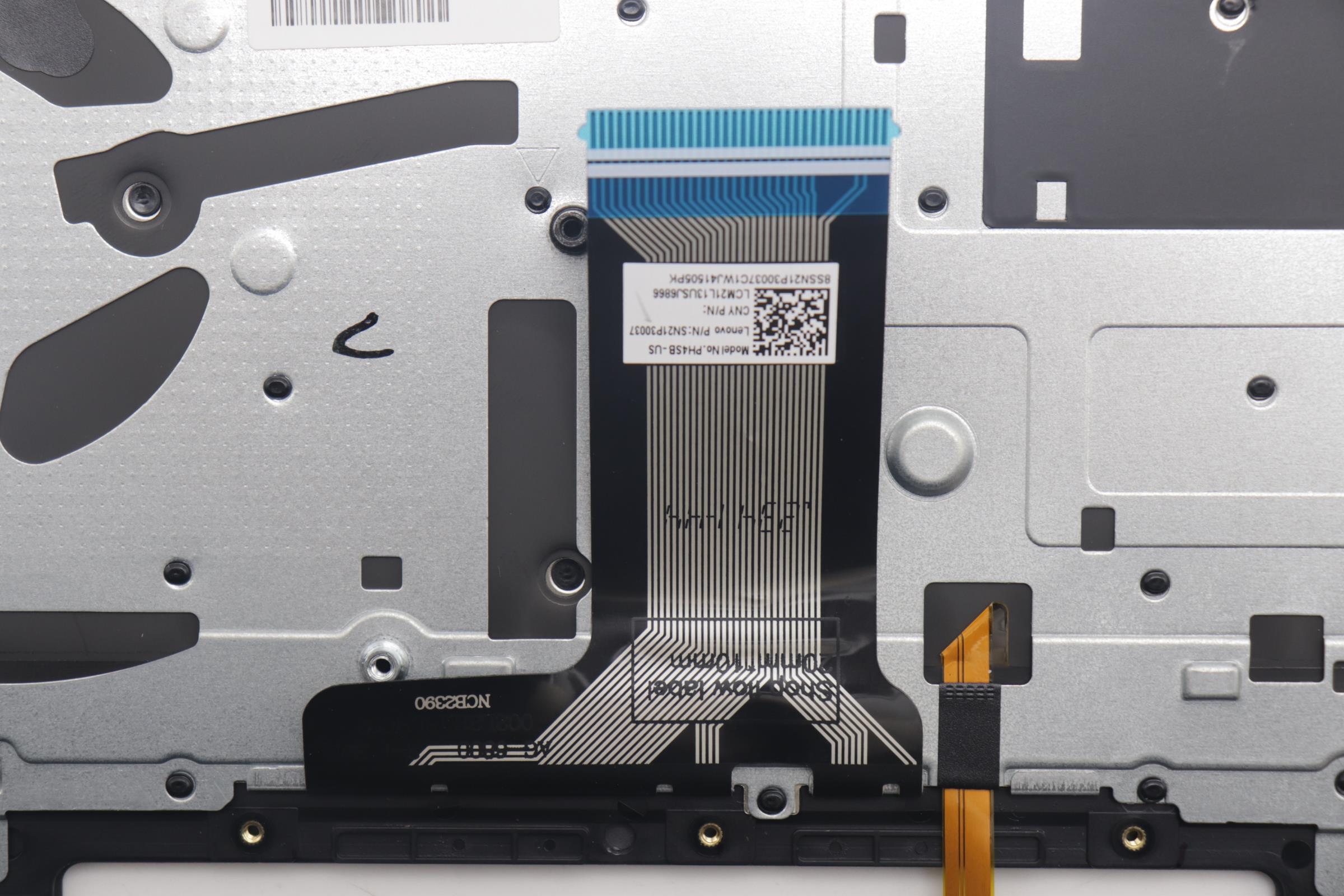 5CB1N95809 - Original Lenovo Keyboard with Upper Cover (Palmrest), English, 83DK, Non Fingerprint, SG