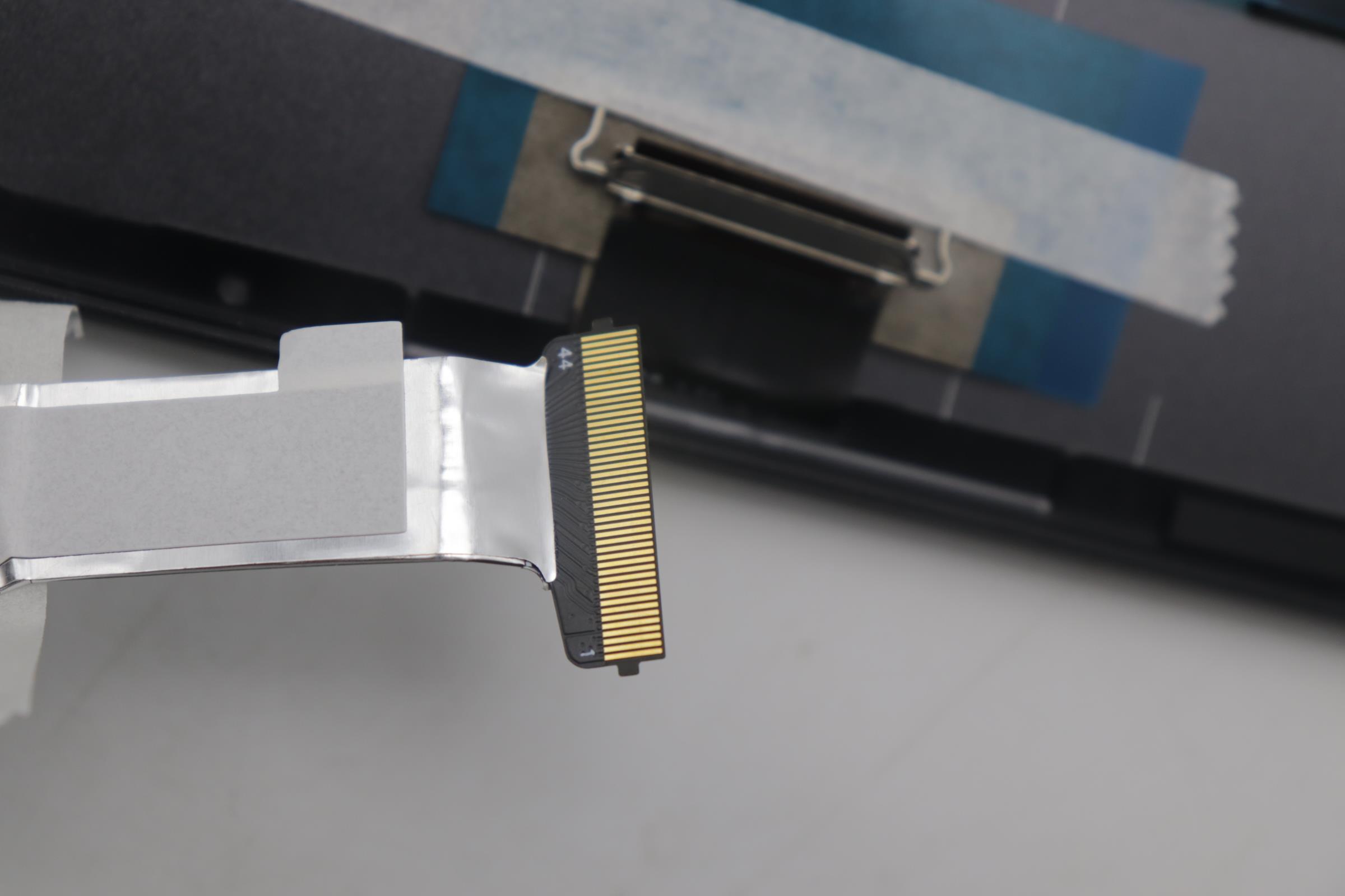 5CB1P31175 - Original Lenovo COVER Cover L 21N5 A POGO165HZ