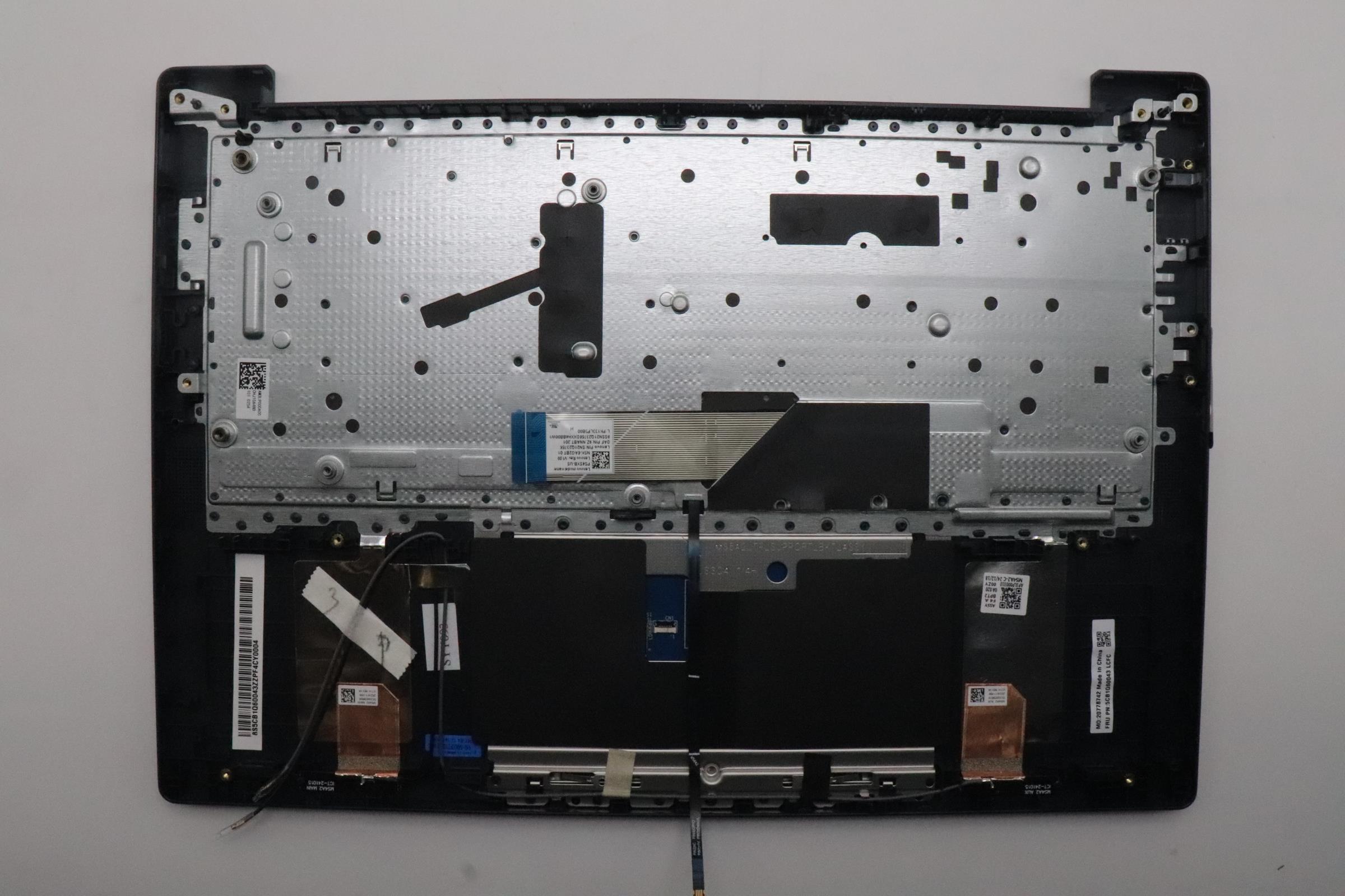 5CB1Q60043 - Original Lenovo Keyboard with Upper Cover (Palmrest), English, Cosmic Blue, Backlight