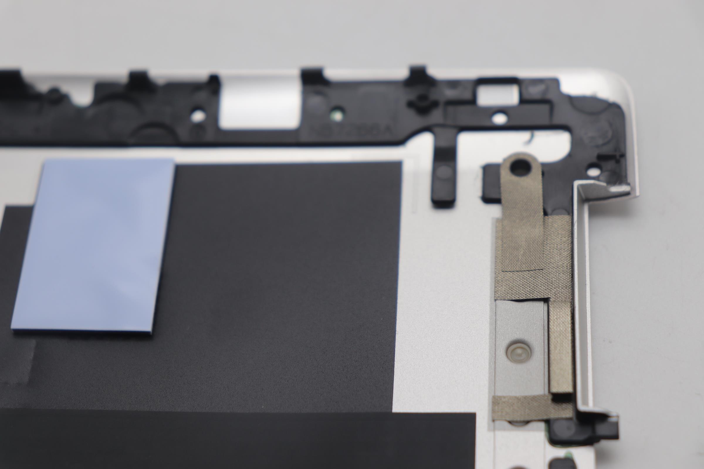 5CB1R61636 - Original Lenovo COVER Lower Case H 83JQ SSH
