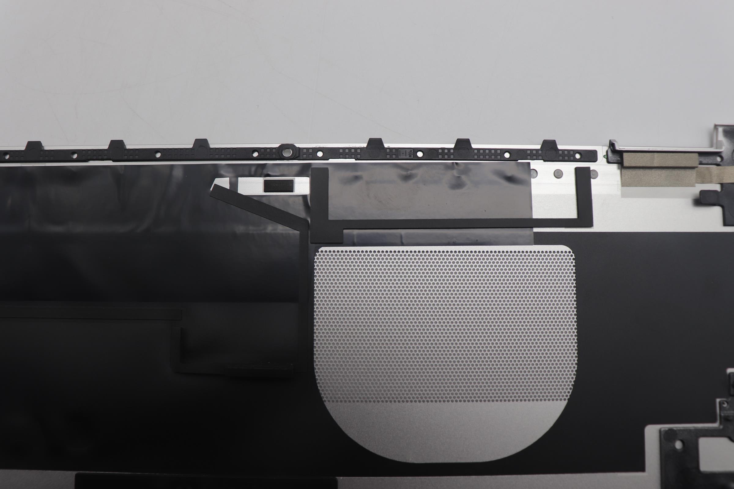 5CB1R99799 - Original Lenovo COVER Lower Case H 83JU SSH