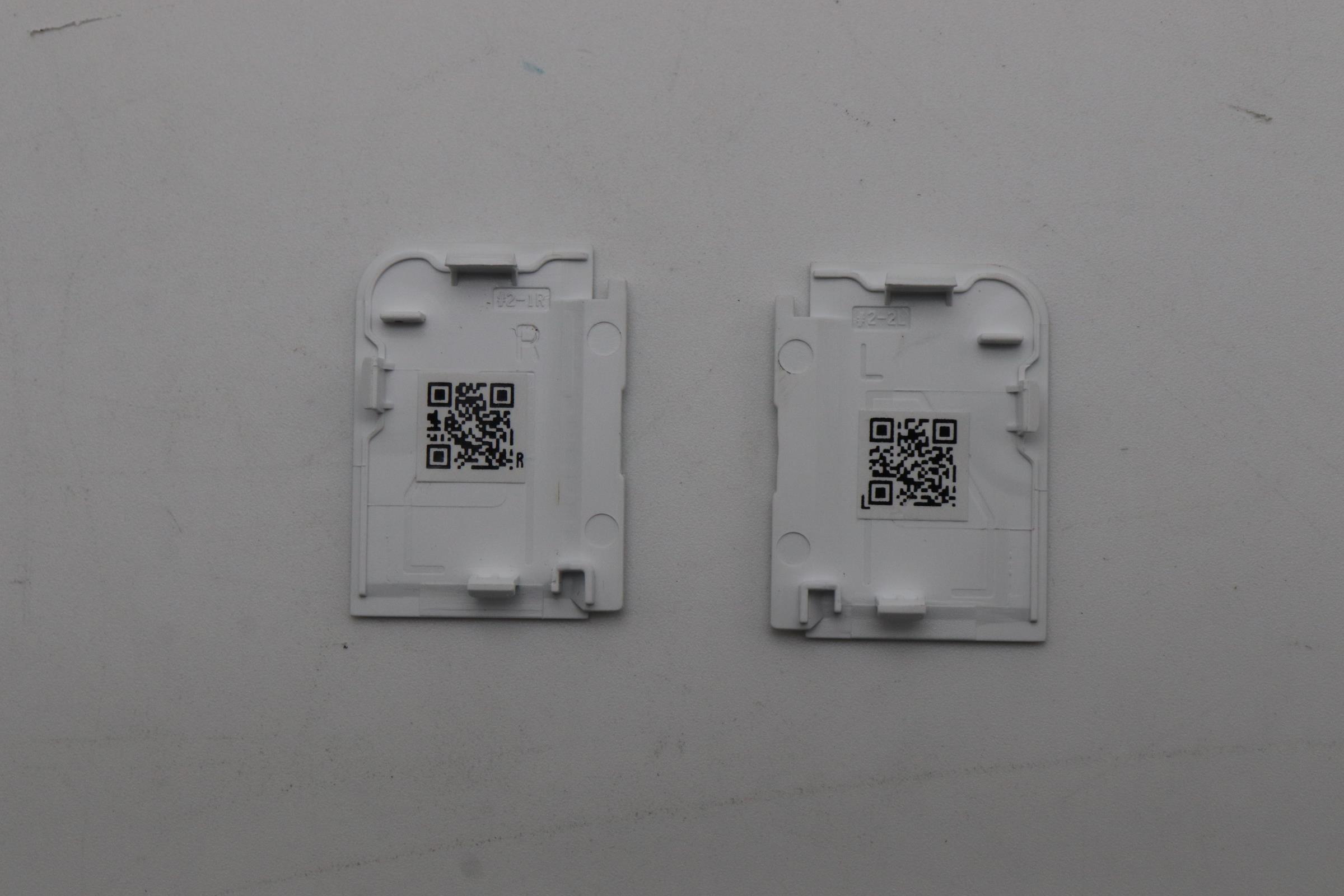 5CB1S11814 - Original Lenovo Cover L 83F5 Hinge_CAP_L+R WH