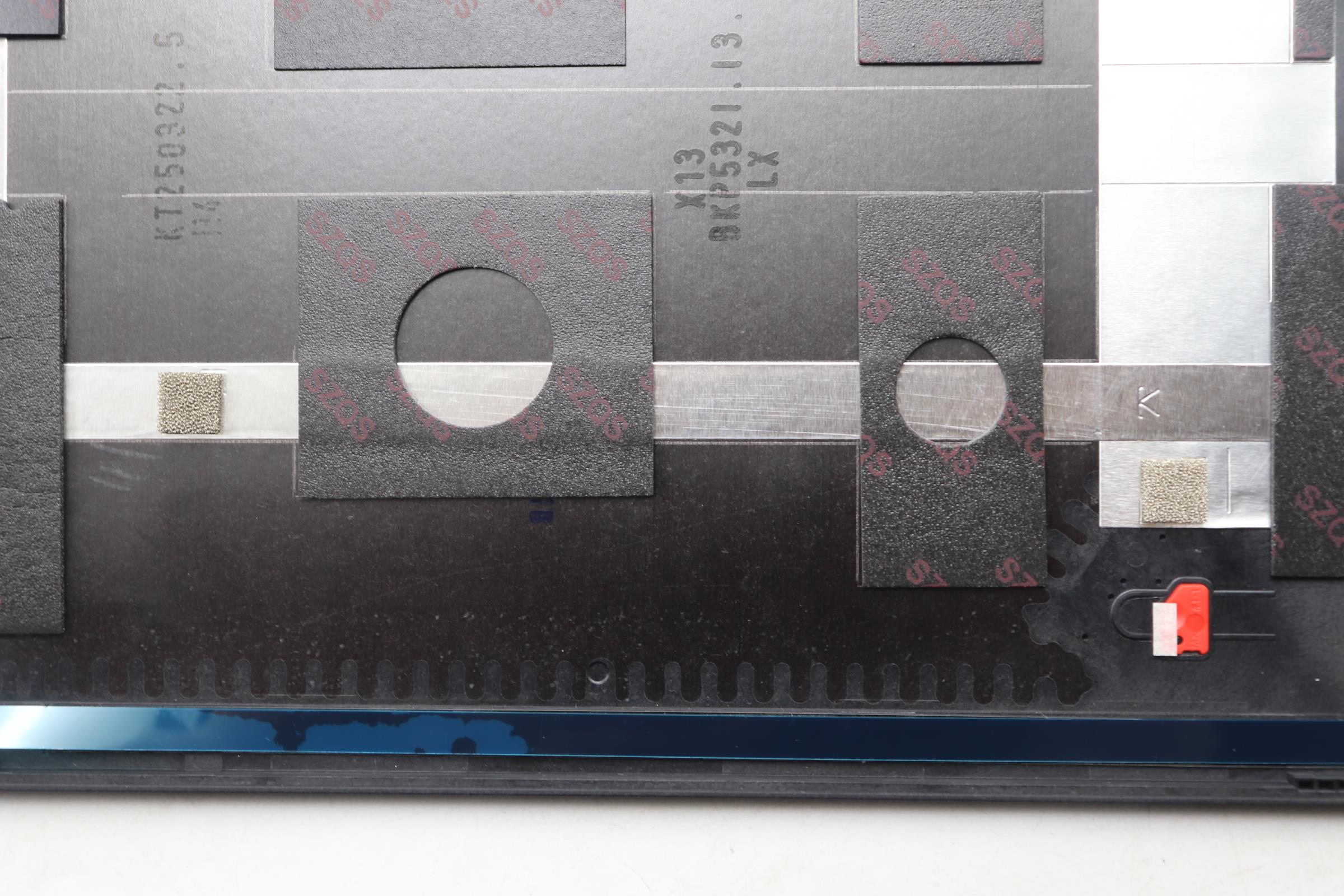 5CB1S55393 - Original Lenovo COVER FRU A_COVER_CFRP_FHDT_BK