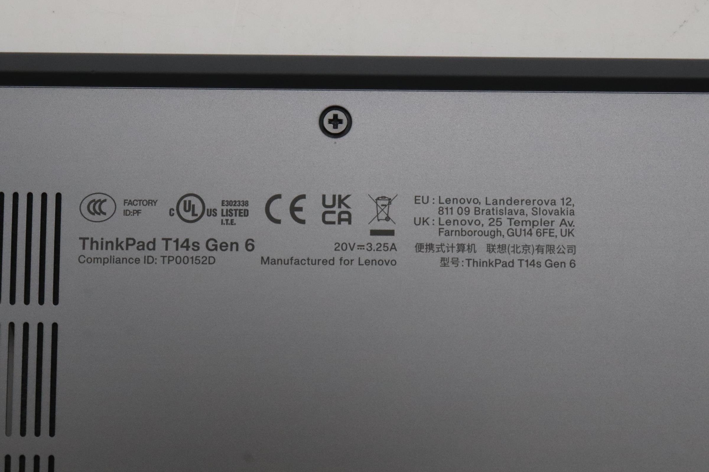 5CB1S55405 - Original Lenovo Cover MTS42_D_Cover_WL_GR_ASSY