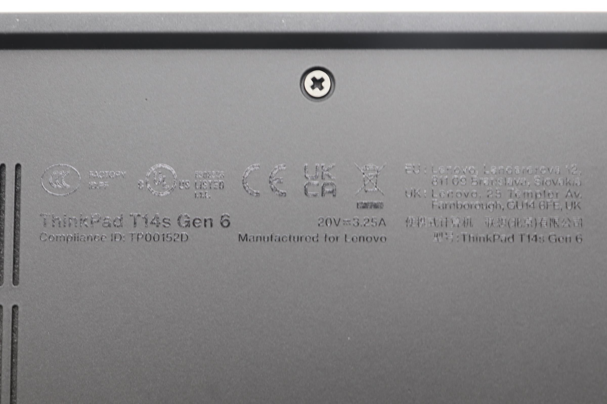 5CB1S55406 - Original Lenovo Cover MTS42_D_Cover_WW_BK_ASSY