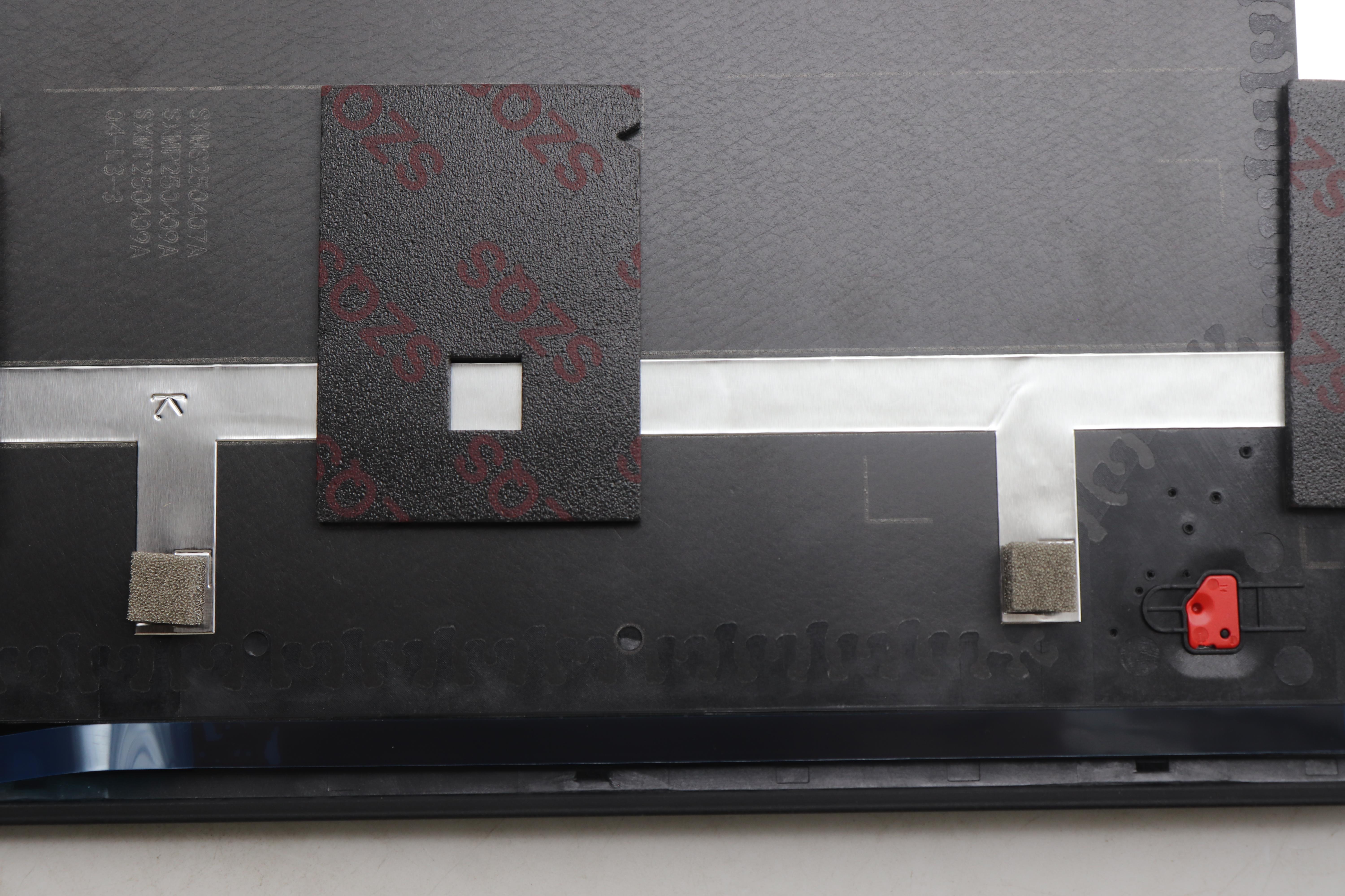 5CB1S55409 - Original Lenovo Cover MTS42_A_Cover_CFRP_EP_BK_ASSY