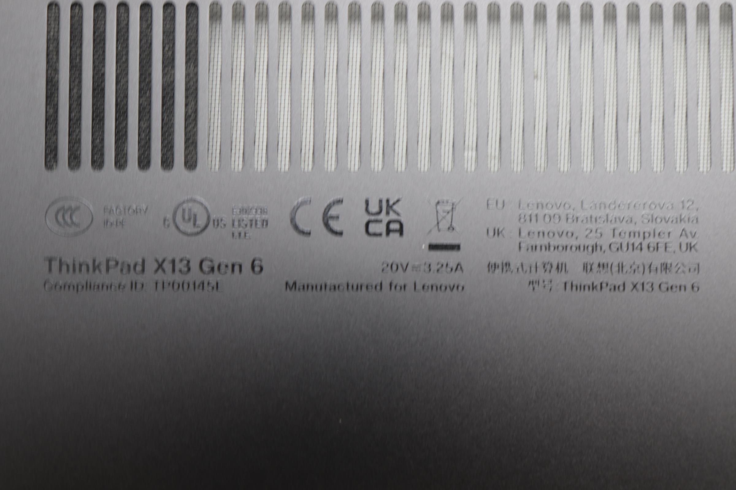 5CB1S55421 - Original Lenovo Cover MX031_D_Cover_AL_WLAN_ASSY