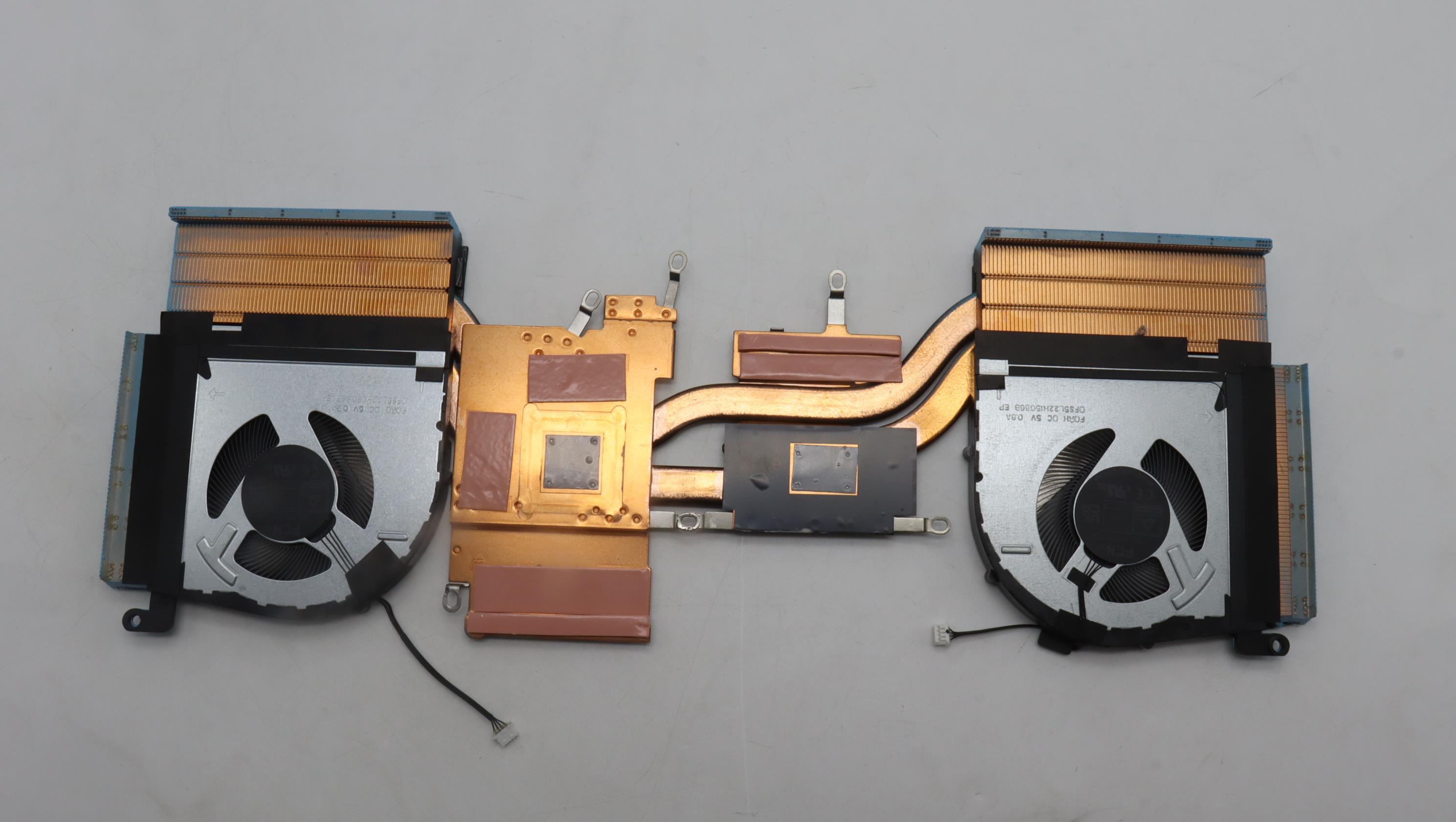 5H40S20910 - Original Lenovo HEATSINK Thermal module C 82XT FOFO P0X2