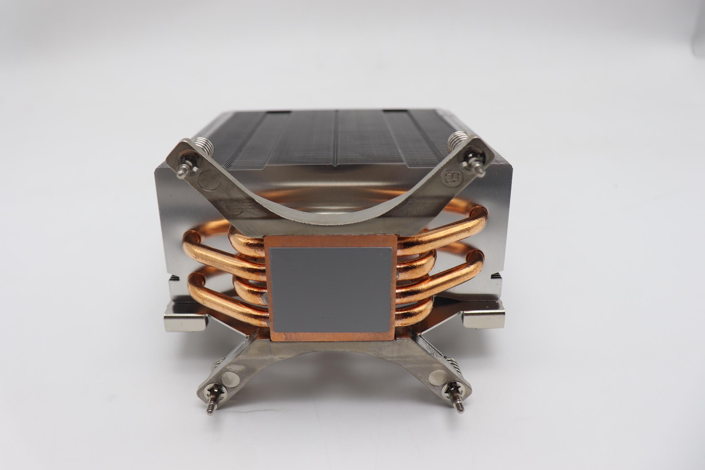 5H40U93167 - Original Lenovo HeatSink I/A 150W 7Pin ARGB Cooler