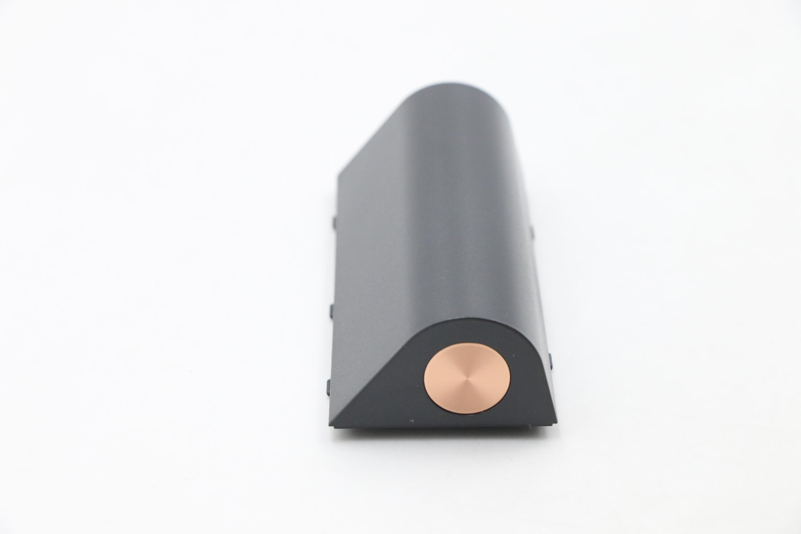 5M10U49658 - Original Lenovo Hinge Cover,A540-24