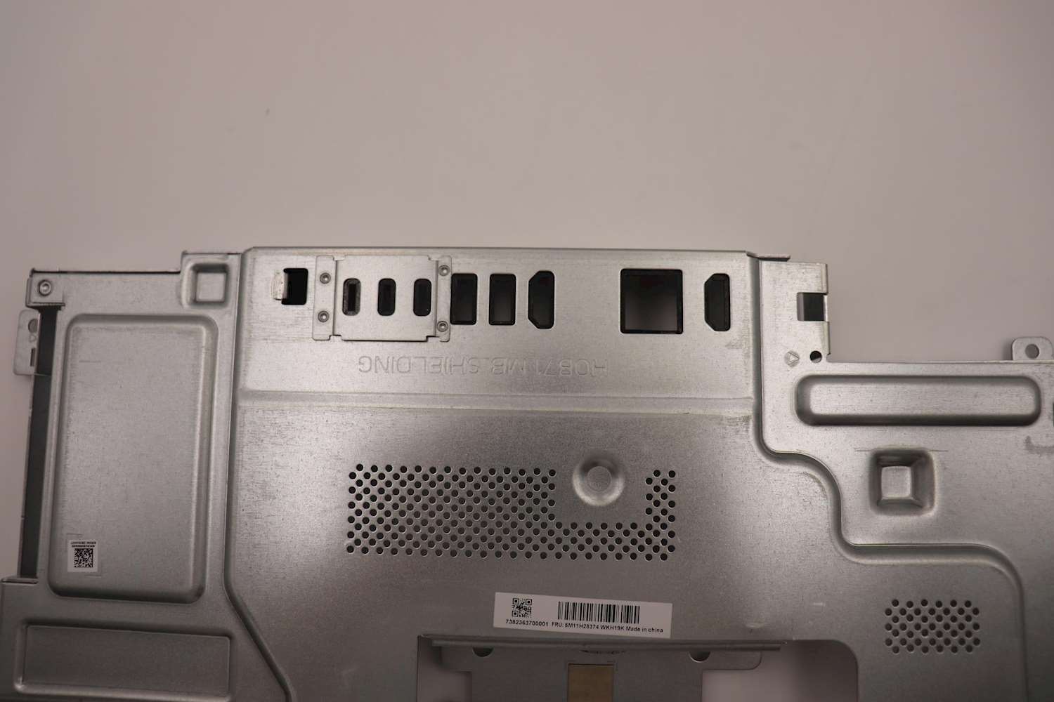 5M11H28374 - Original Lenovo MECH_ASM MB_Shielding_A570IAP
