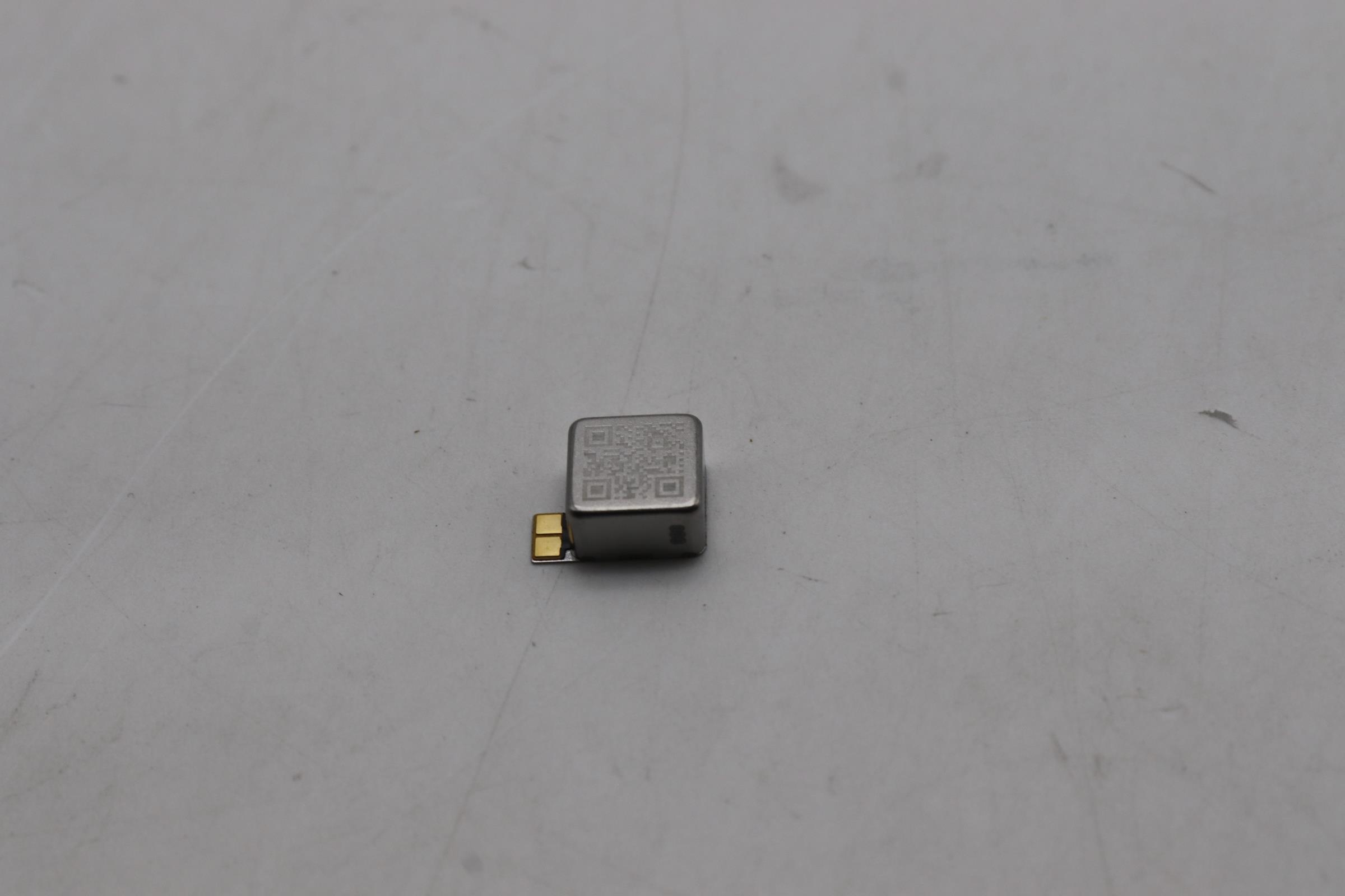 5M20S27991 - Original Lenovo MOTO H 83L3 2