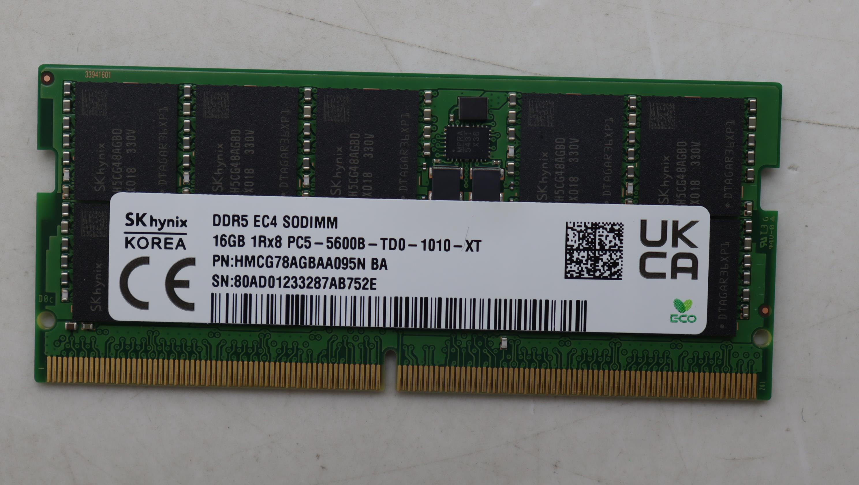 5M31K03076 - Original Lenovo MEMORY ECS,16GB,DDR5,5600,SK Hynix