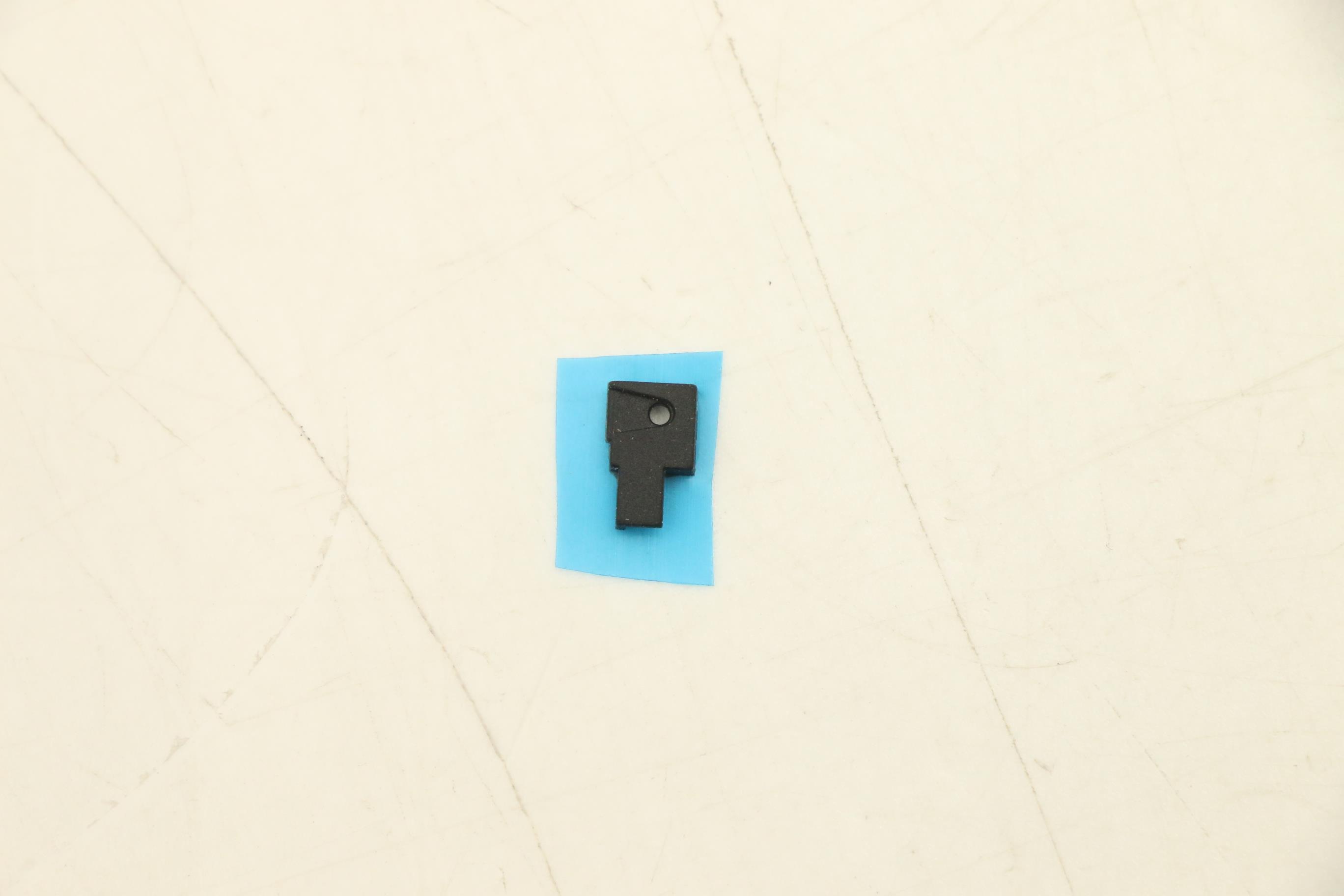 5R60S37176 - Original Lenovo RUBBER Mic Rubber L 82LU