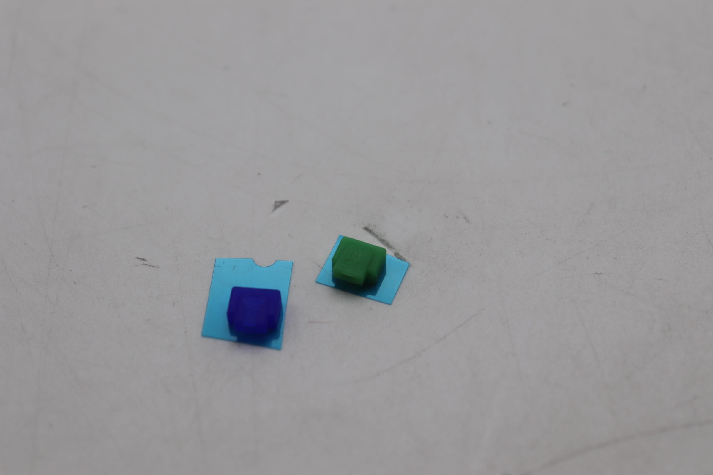 5R60S37318 - Original Lenovo Mic Rubber W 83J3 R+L