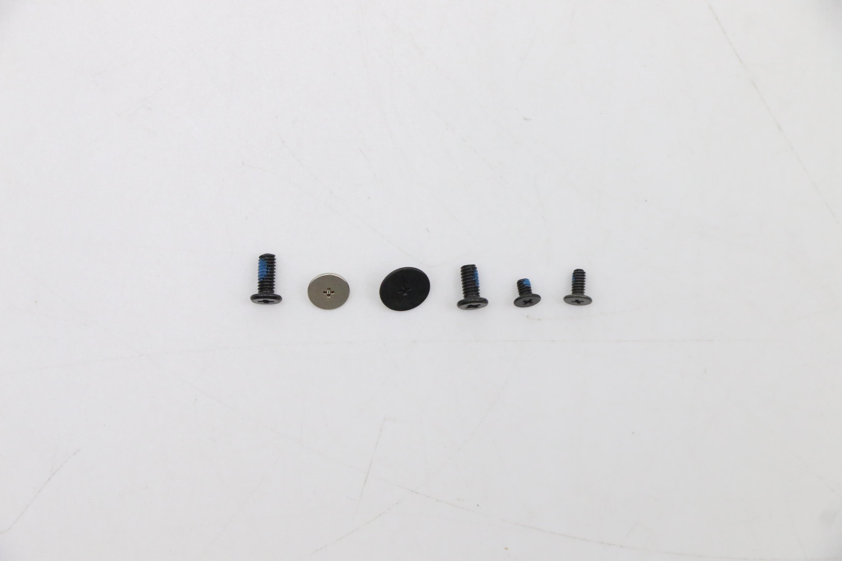 5S10S35258 - Original Lenovo Screw Pack B 82GK
