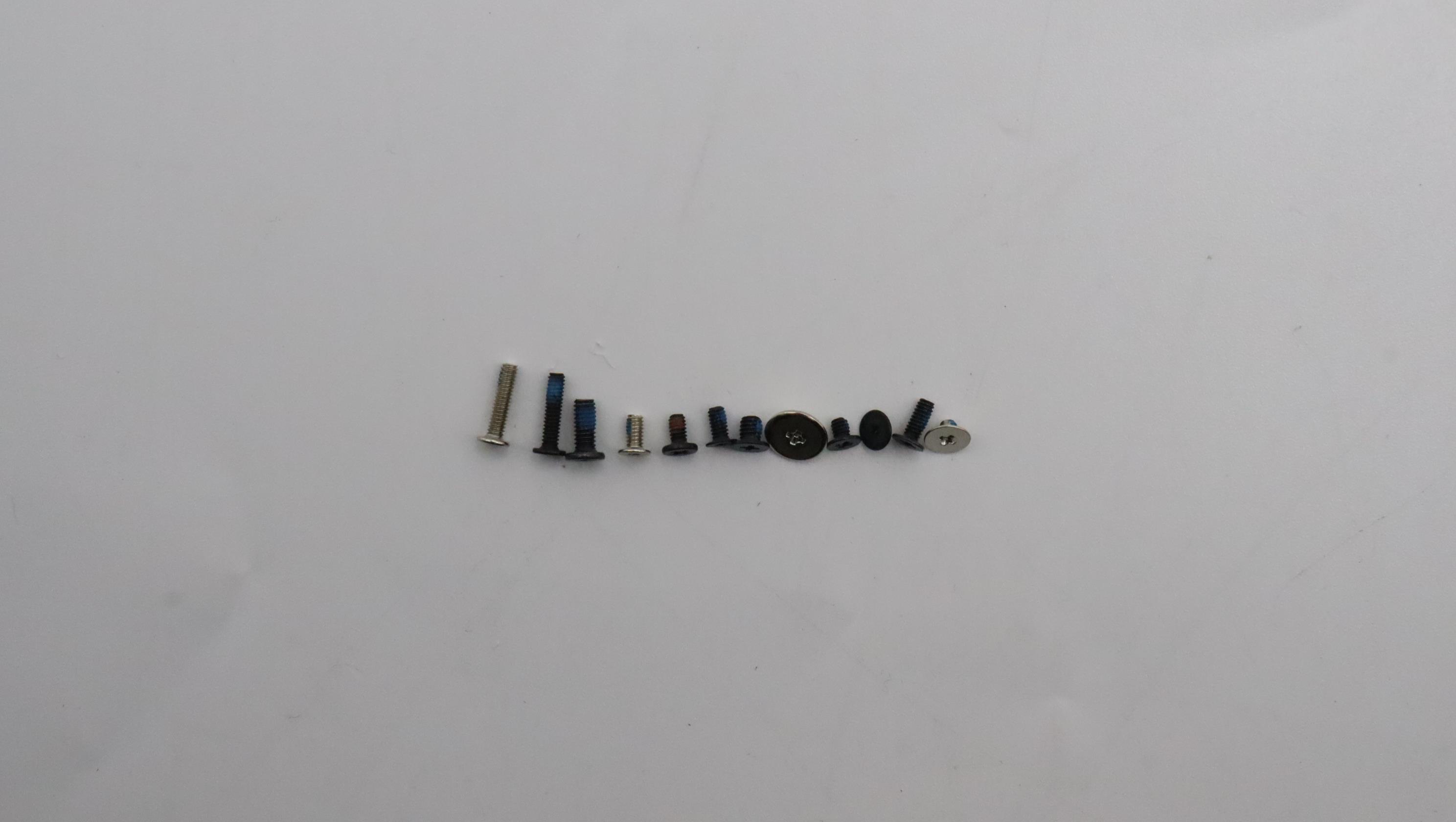 5S10S35532 - Original Lenovo SCREW Screw Pack W 82XY