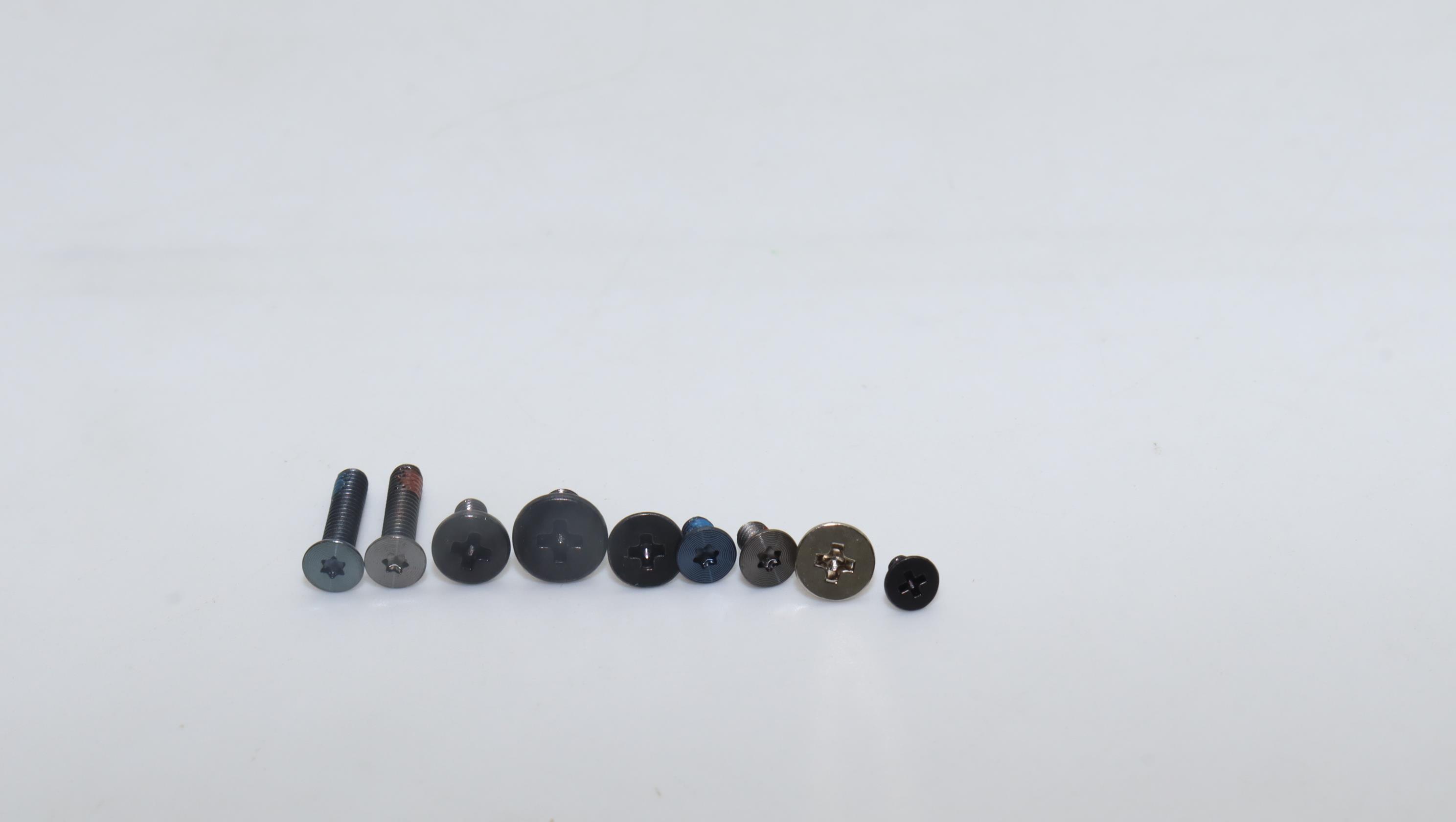 5S10S35549 - Original Lenovo SCREW SCREW L 83AQ