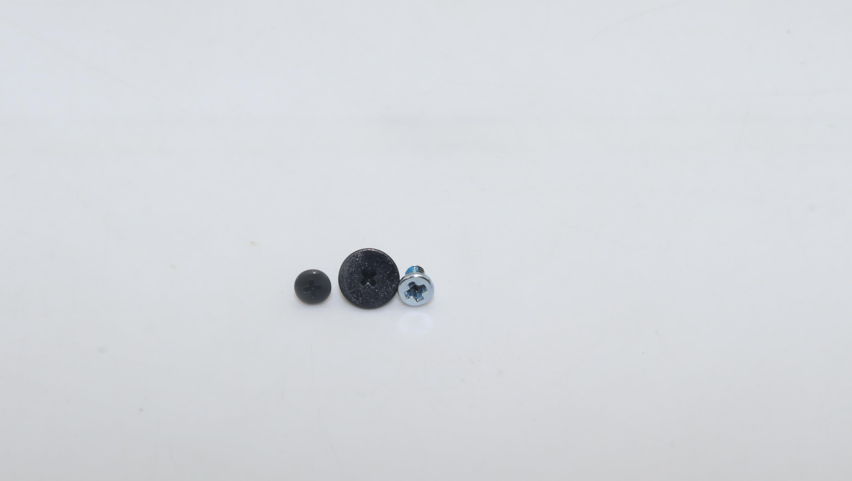 5S10S35569 - Original Lenovo SCREW Screw Pack WT 82XK
