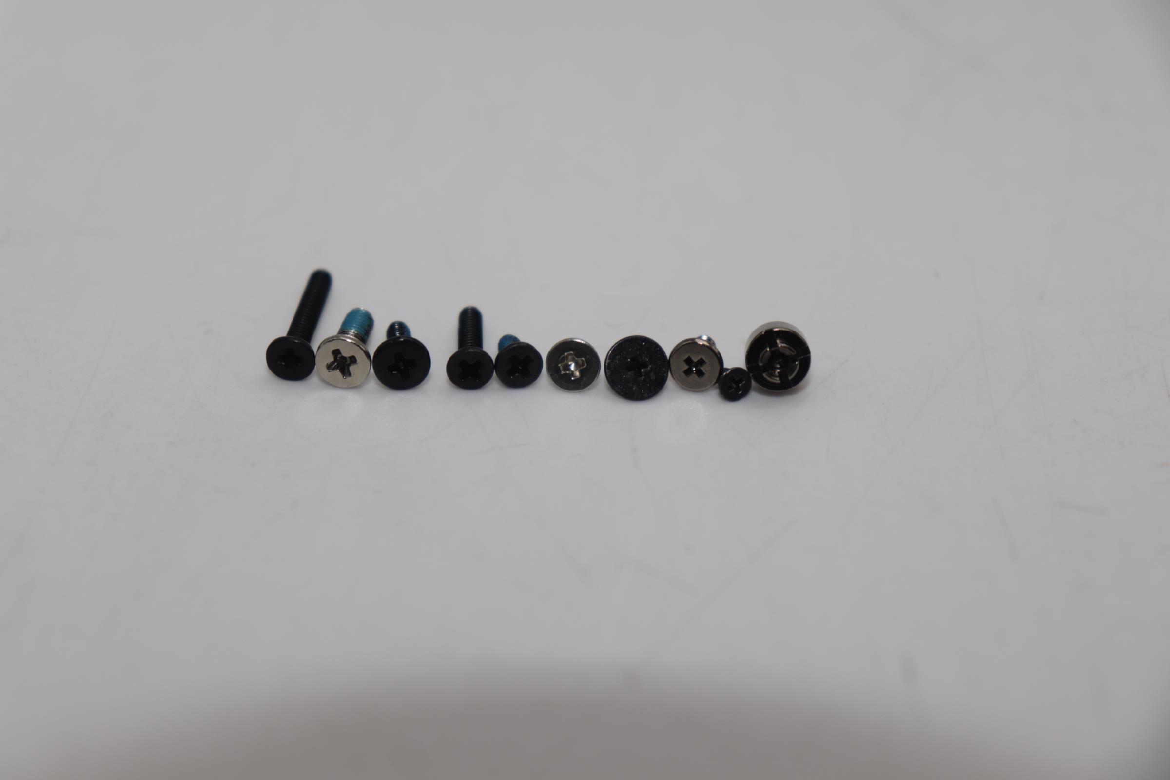 5S10S35648 - Original Lenovo Screw L 83EG KITS
