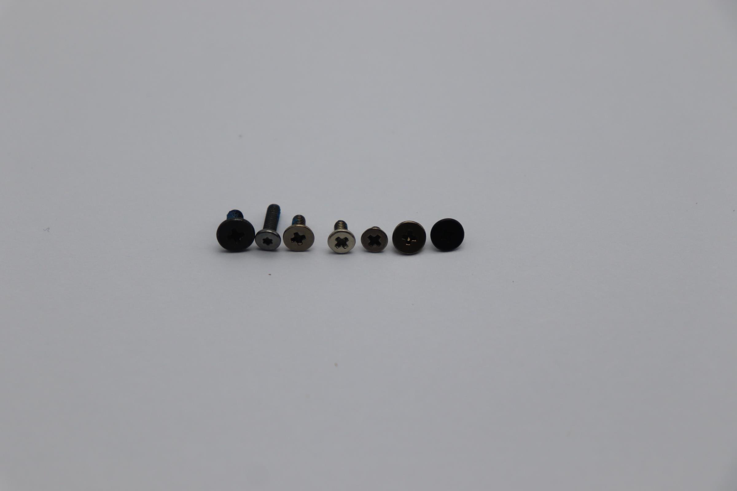 5S10S35727 - Original Lenovo Screw L 83K7 KITS