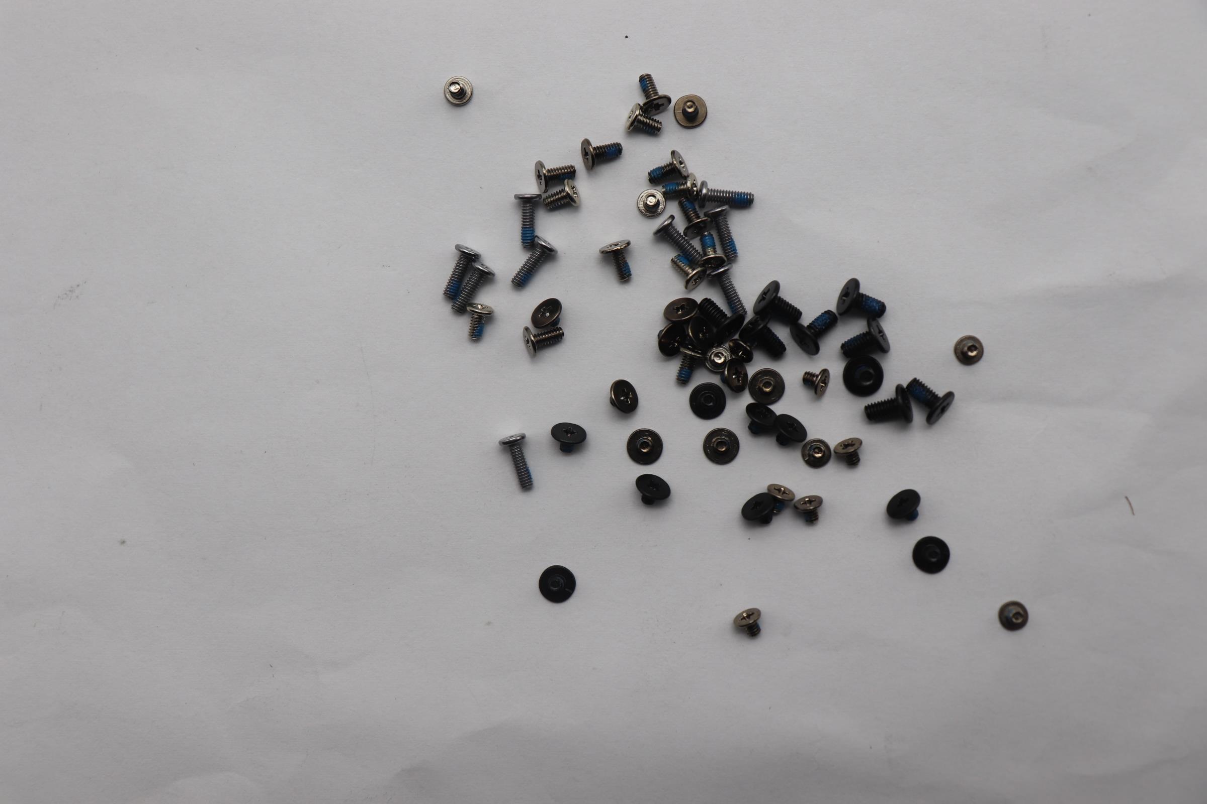 5S10S35768 - Original Lenovo Screw L 83N3 KITS