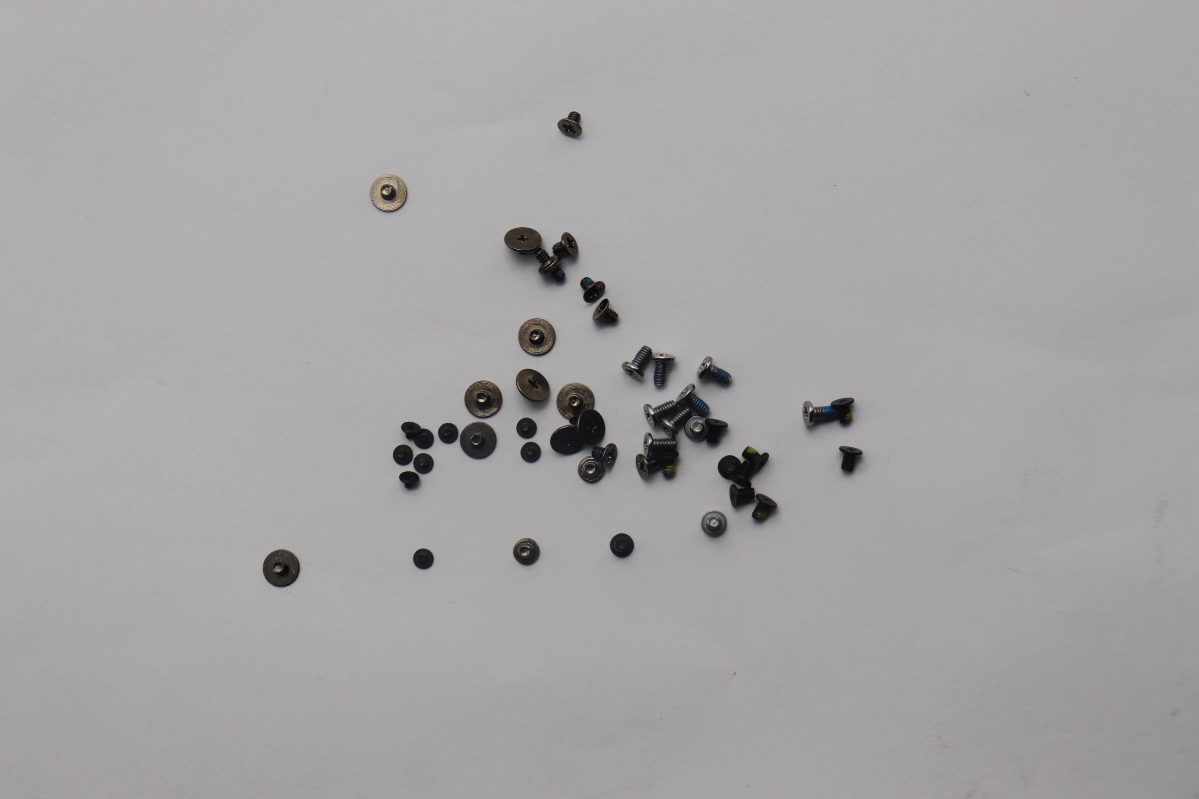 5S10S35770 - Original Lenovo Screw L 83KJ KITS