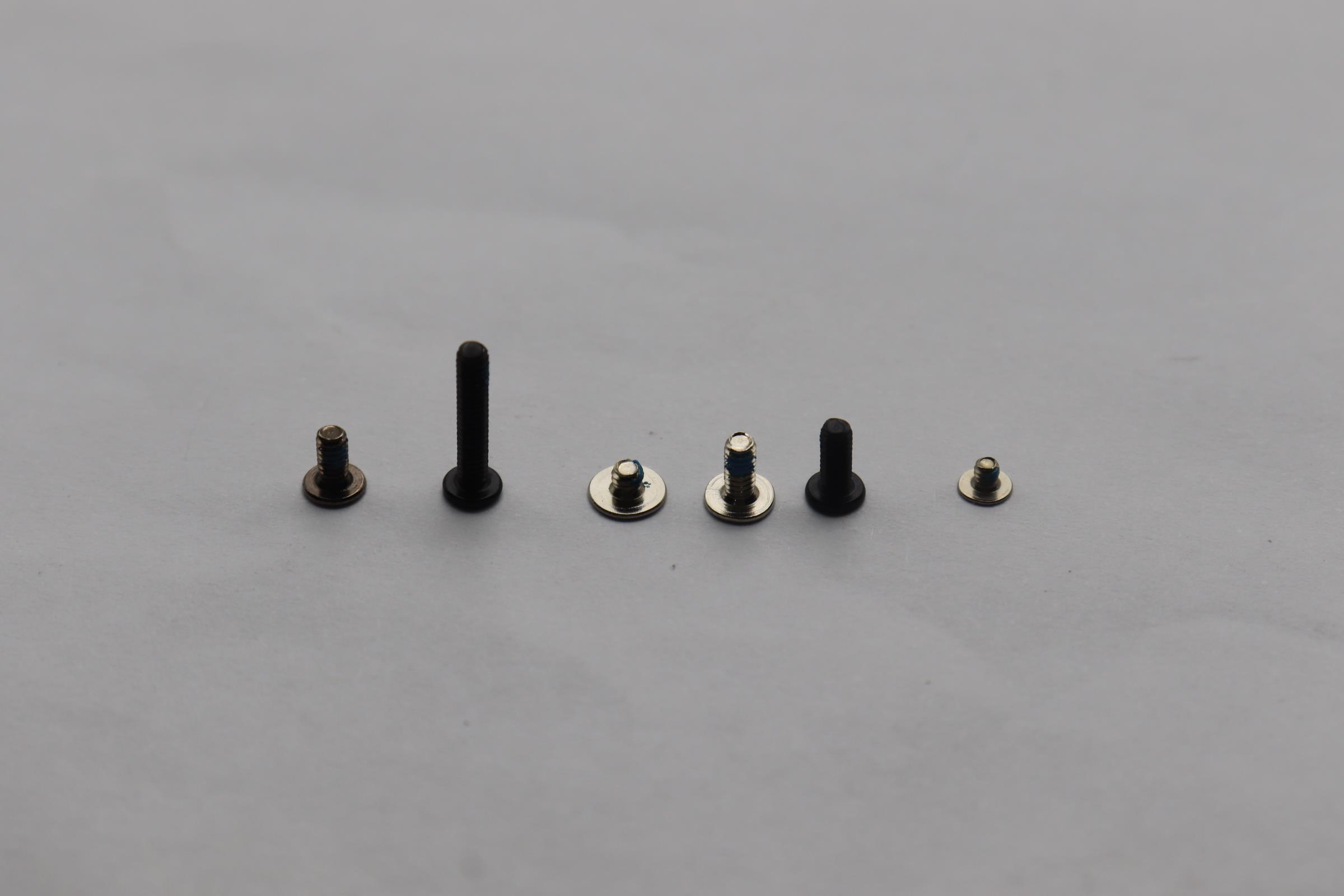 5S10S35792 - Original Lenovo Screw L 83M0 Kits