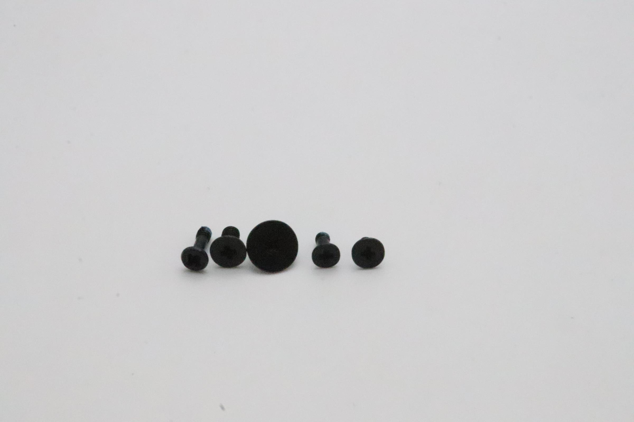 5S10S35819 - Original Lenovo SCREW Screw L 83S0 KITS