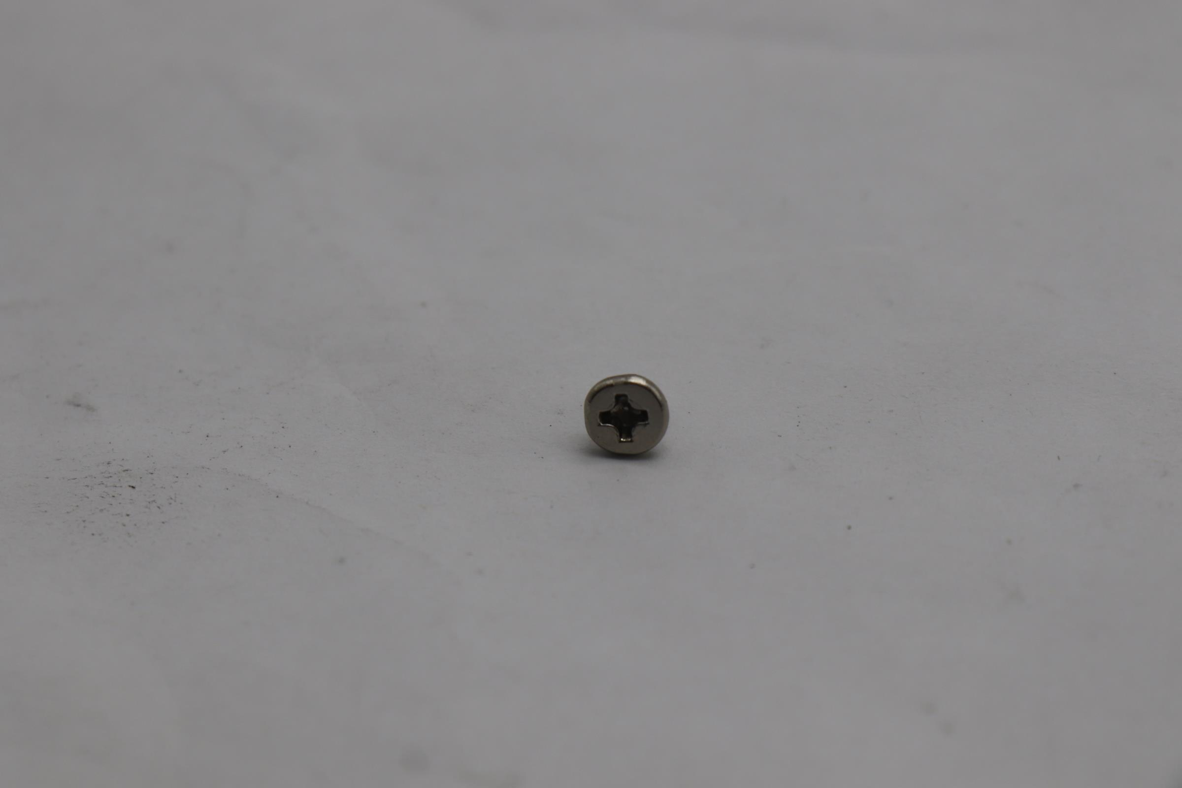 5S10U51705 - Original Lenovo Screw SCRW M3X4MM*D6 FLH NYLOK