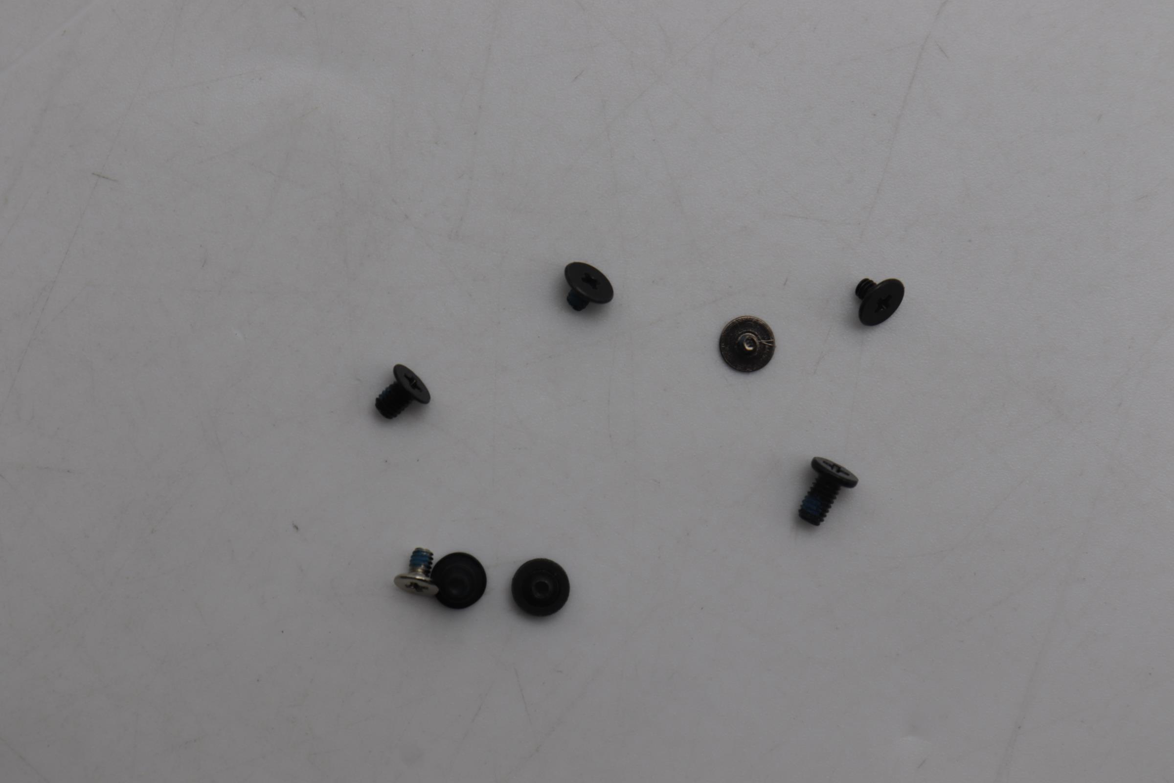 5S10Z89261 - Original Lenovo SCREWScrew kit Matterhorn 1.0 AMD