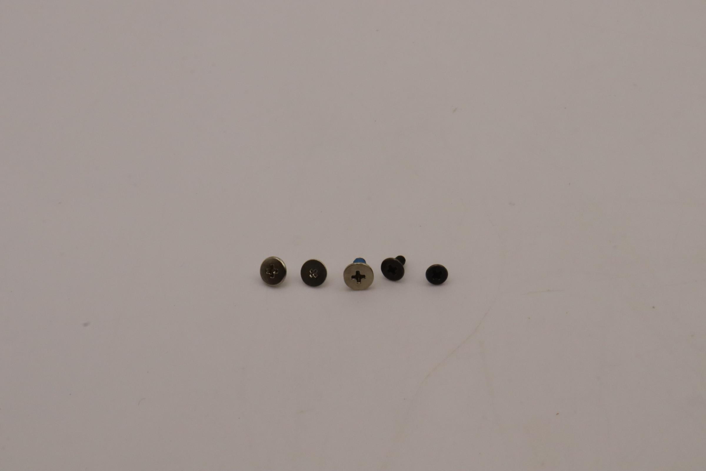 5S11J61799 - Original Lenovo SCREW Screw Kit