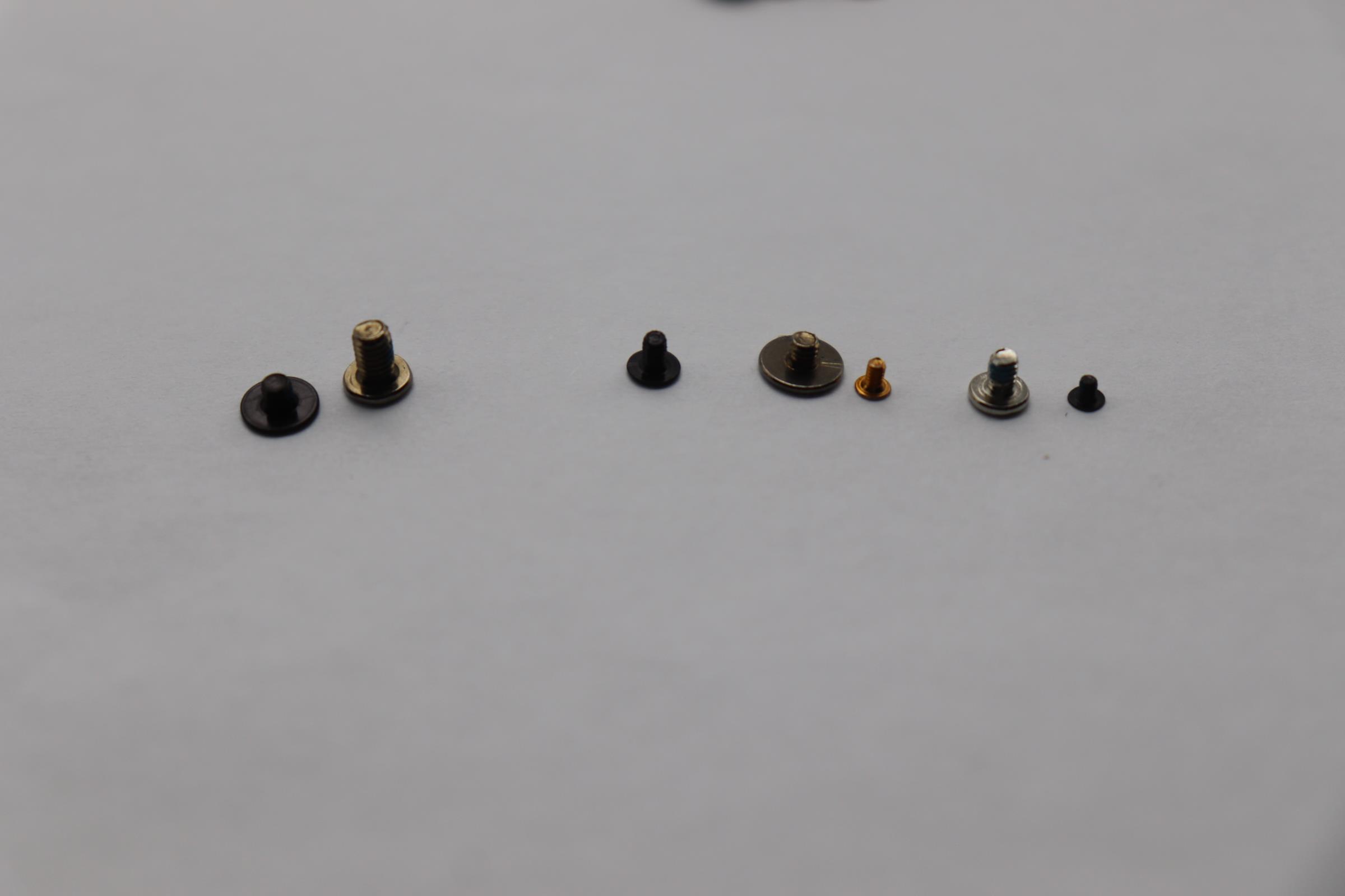 5S11L99756 - Original Lenovo Screw,Kit