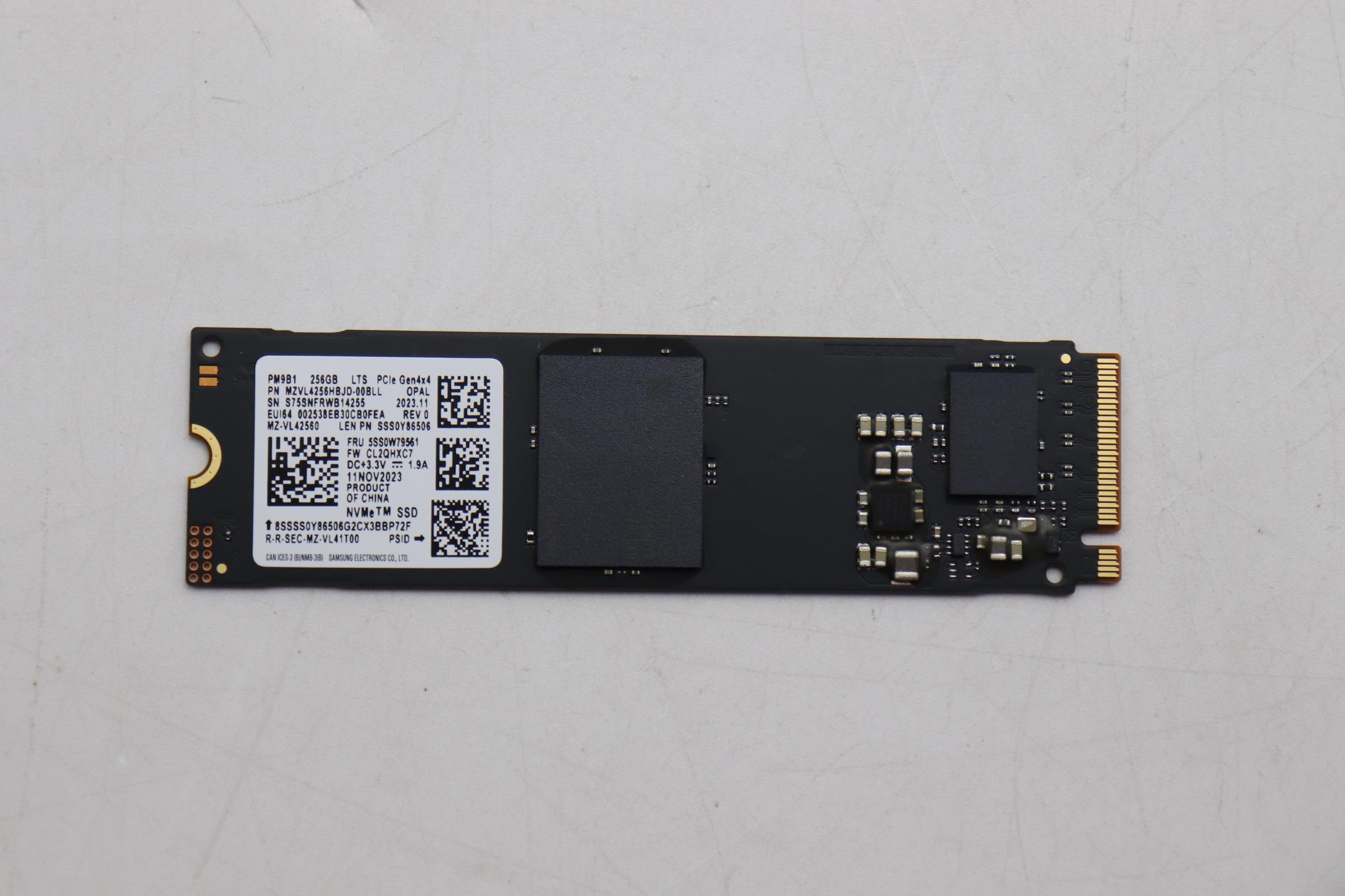 5SS0W79561 - Original Lenovo SSD 256G,M.2,2280,G4V,SAM,OPAL,LTS