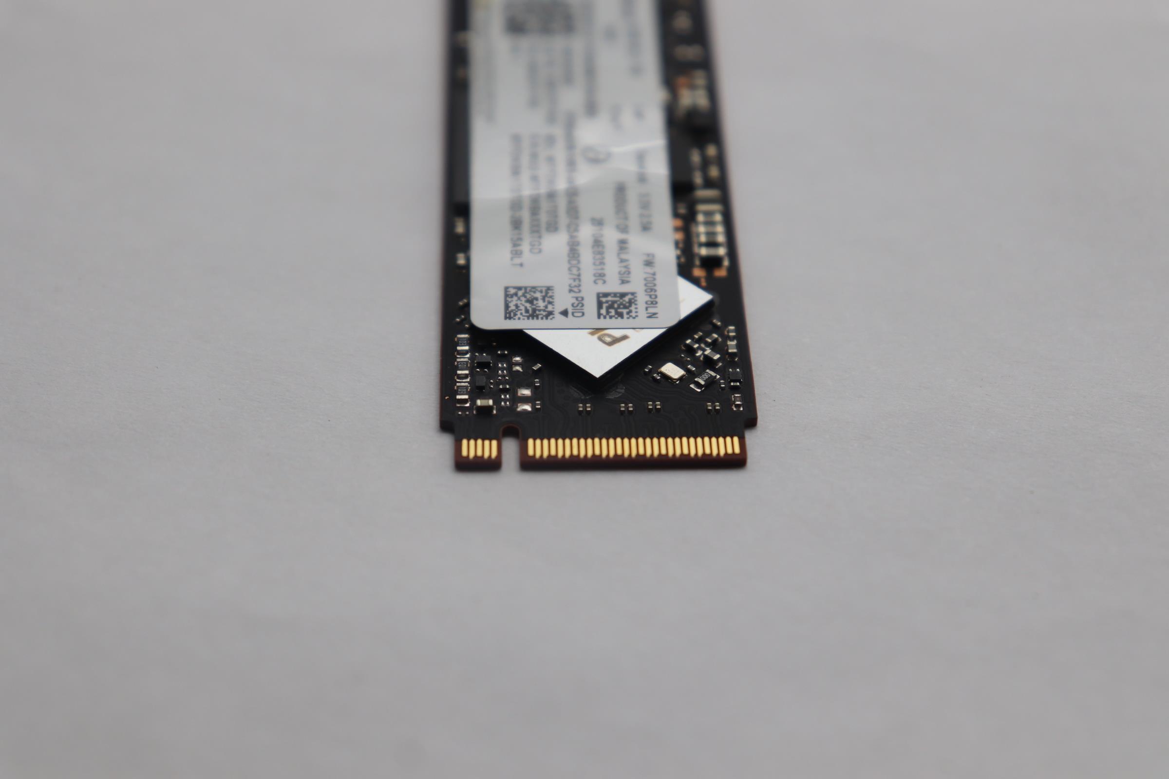 5SS1D71703 - Original Lenovo SSD_ASM 1T,M.2,2280,LTS,PCIe4x4,Mic,OP