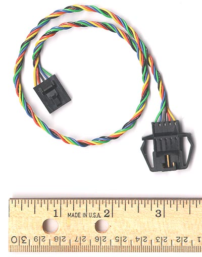 HPE Part C5150-60050 Cable assembly - 5-pin (M) connector to 5-pin (F) connector - 32.4cm (12.8in) long - Front bezel interlock cable