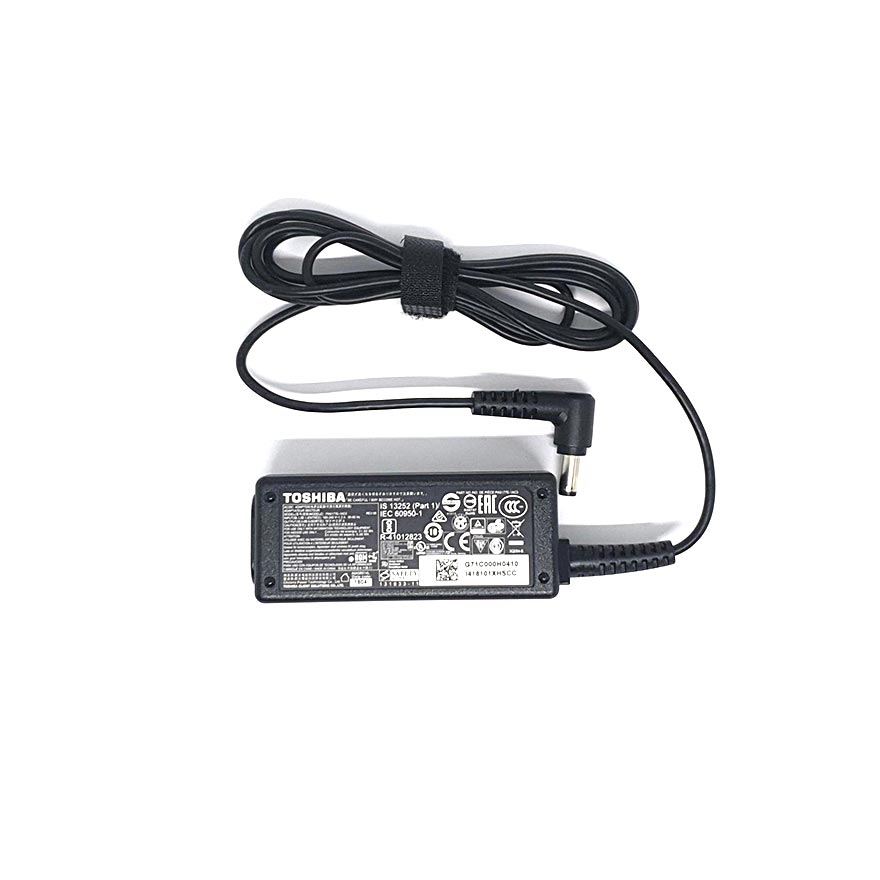 Dynabook 45W charger P000697340